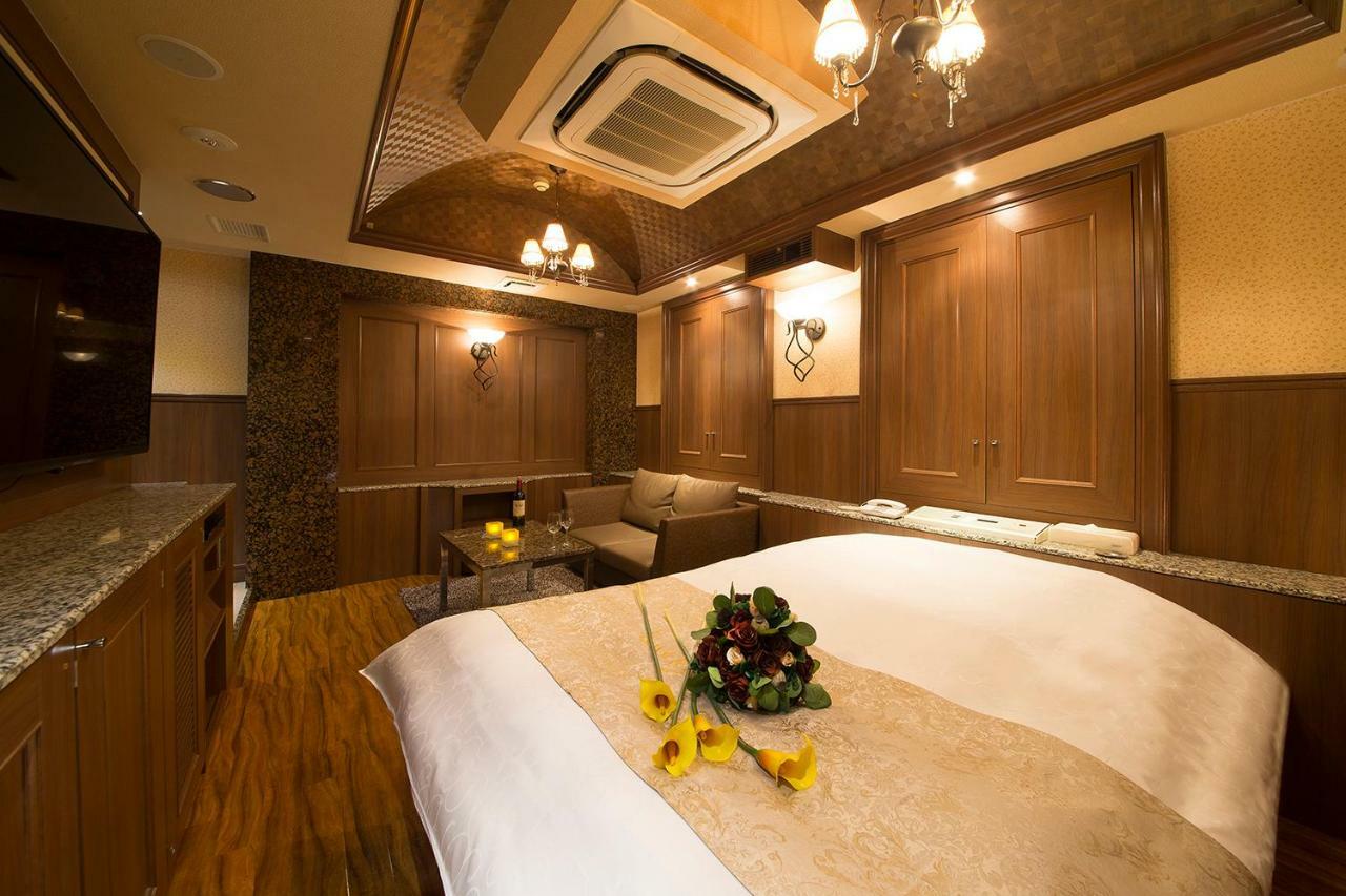 Lucky Sun Hotel Nishinomiya Exterior photo